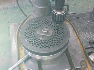 inspection of flat die holes
